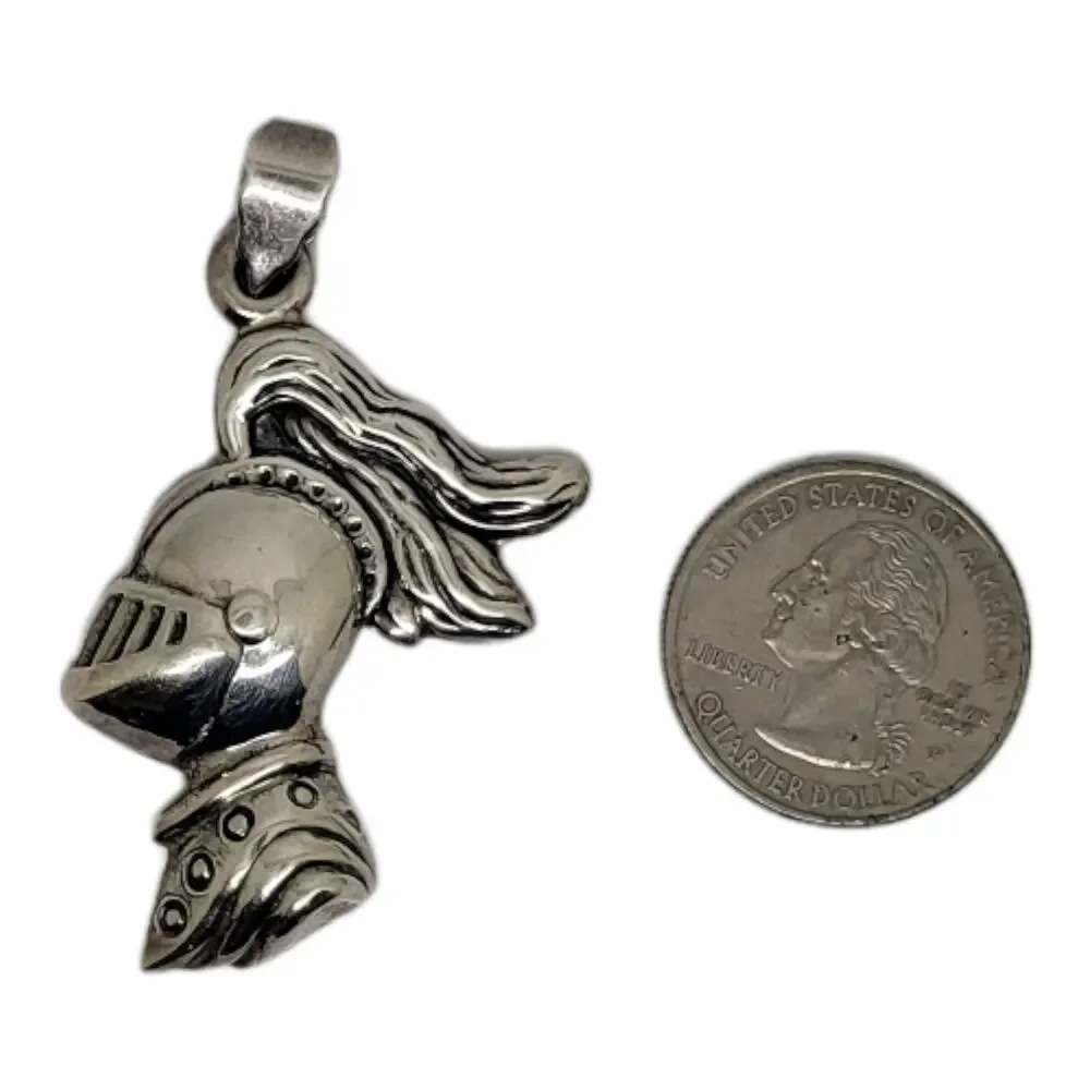 Unique High Polished 925 Precious Sterling Silver Knights Helmet Charm Pendant - Picture 3 of 7